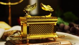 EIne Weissagung in Leinen, Silber und Gold, Teil 2