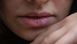 woman-3895503_960_720