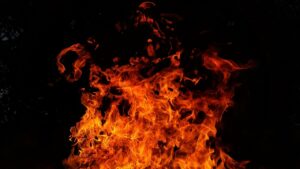 Gottes Feuer welches in Wezot HaBracha erwähnt ist